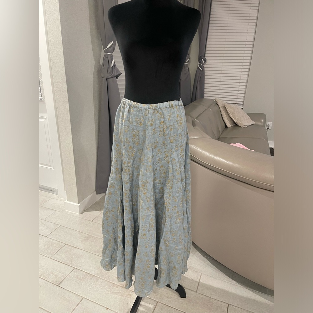CP Shades 100% linen Lily floral print Maxi Skirt XS